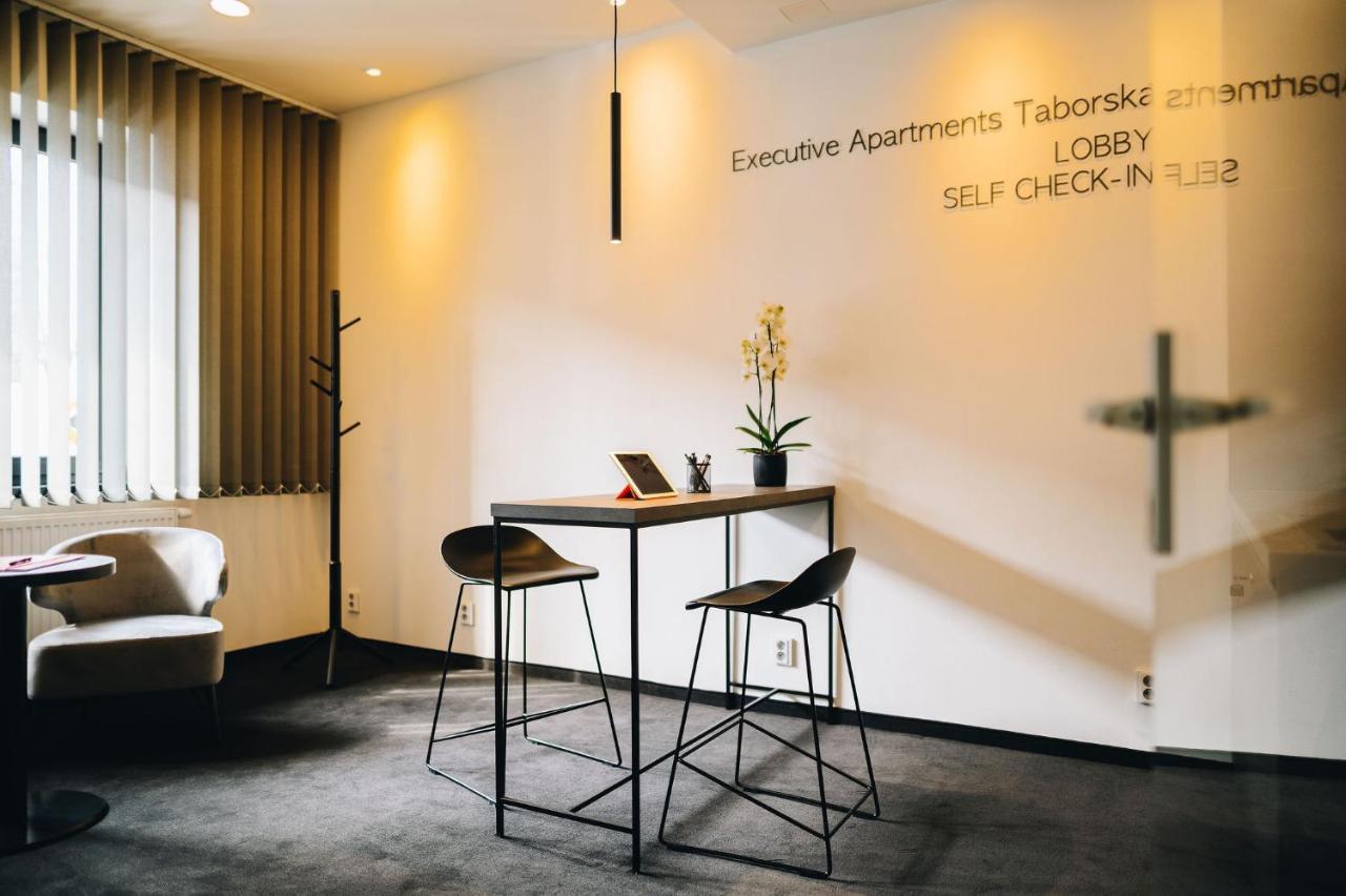 Executive Taborska Apartment